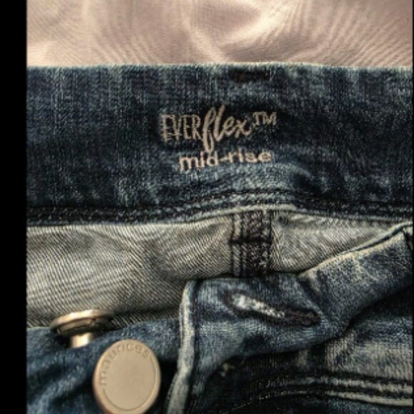 3 Pairs Maurices Jeans - Picture 10 of 11